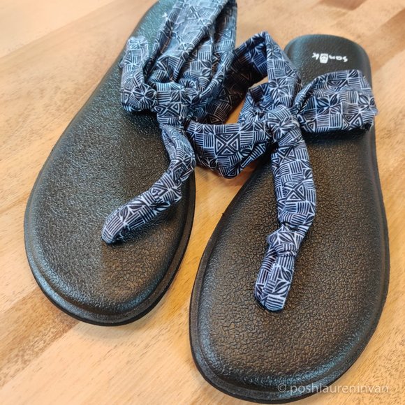 Sanuk Yoga Sling 2 Sandals – Blue / White Pattern – US 9 - Picture 4 of 8